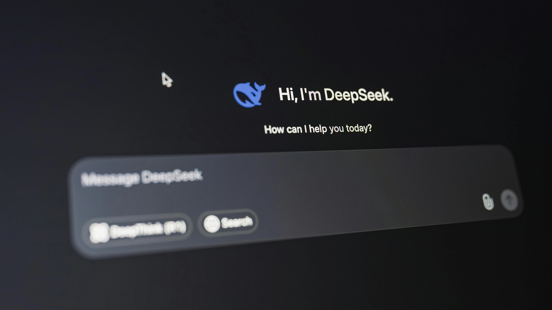 A DeepSeek mesterséges intelligenciája megtanul önállóan gondolkodni