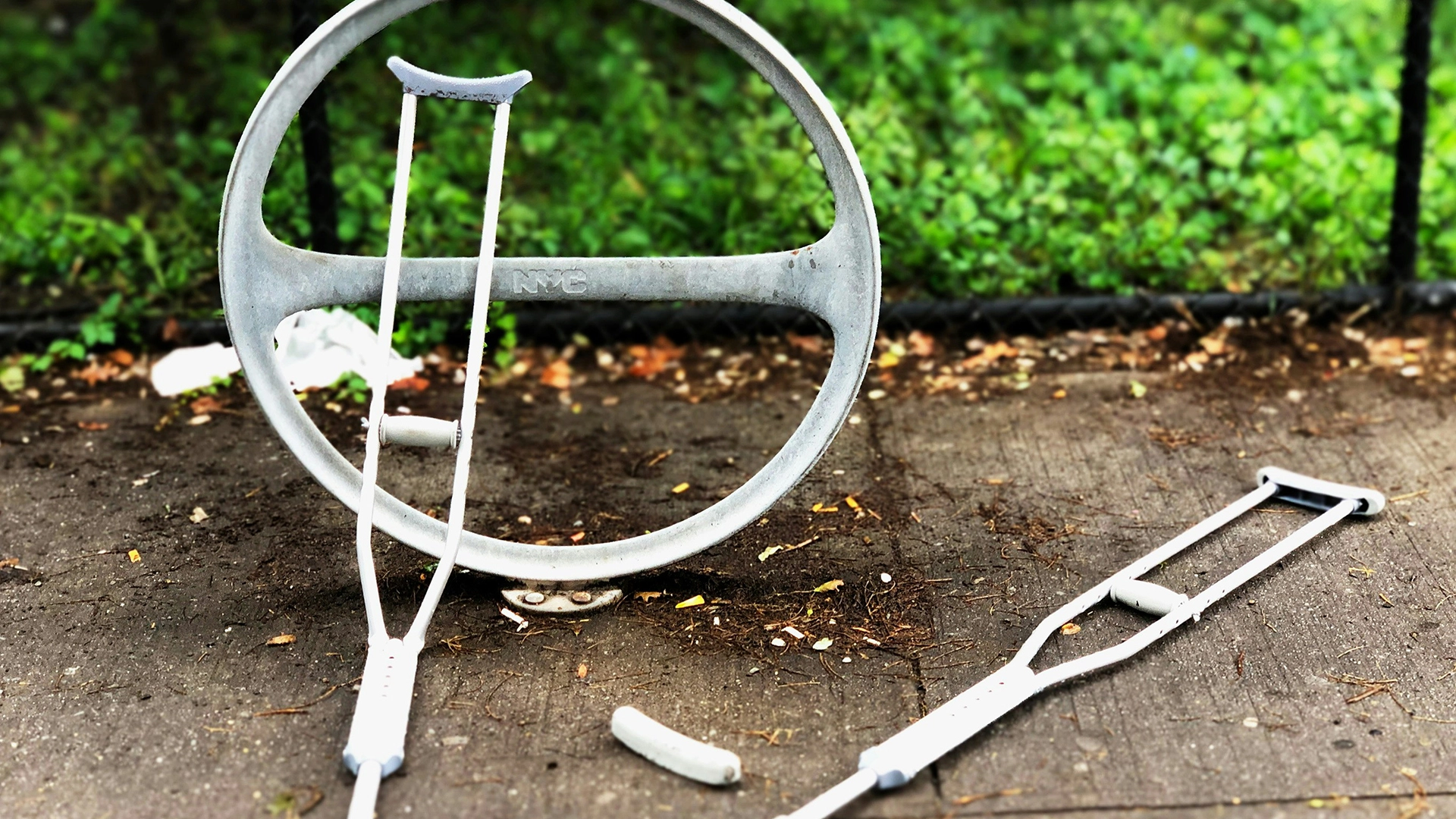 Viselhető AI eszköz segít a stroke túlélőknek elkerülni az eleséseket a rehabilitáción
