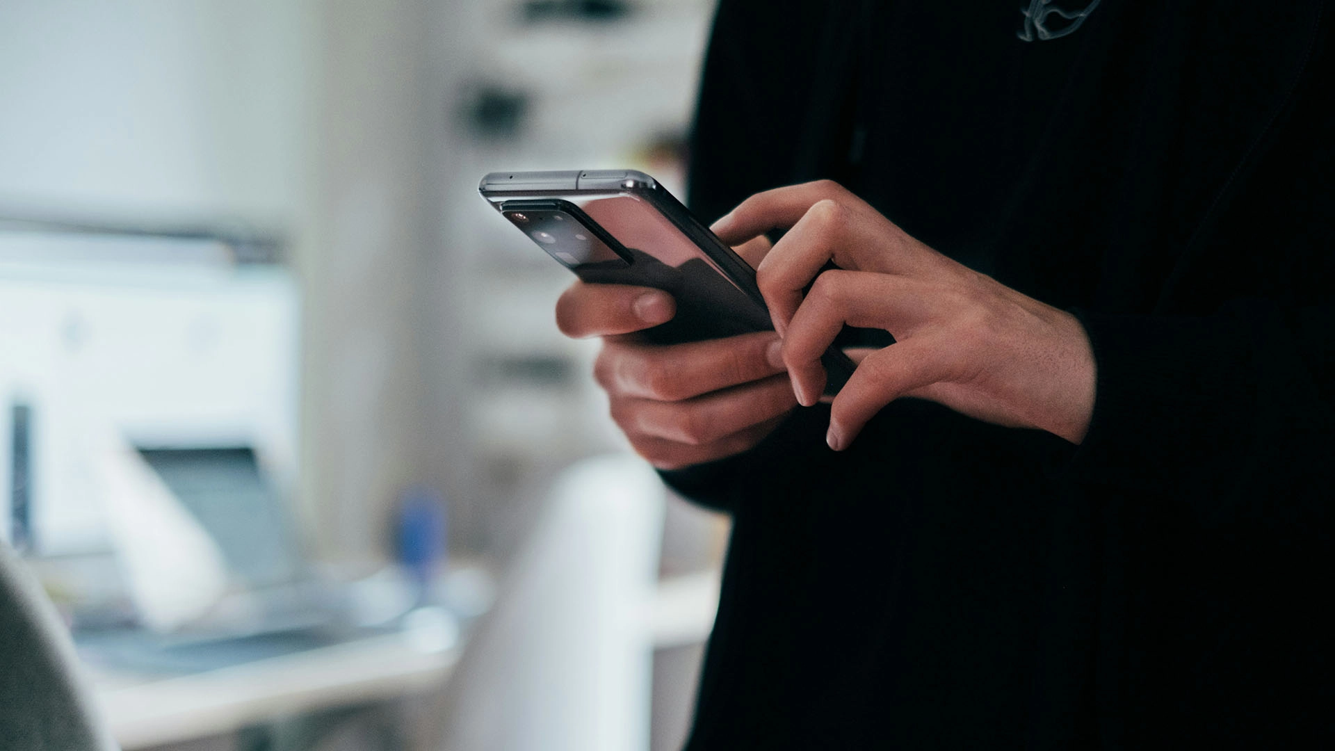 A Raw Társkereső App Feltárja a Felhasználói Adatokat, Beleértve a Tartózkodási Helyet és Szexuális Preferenciákat