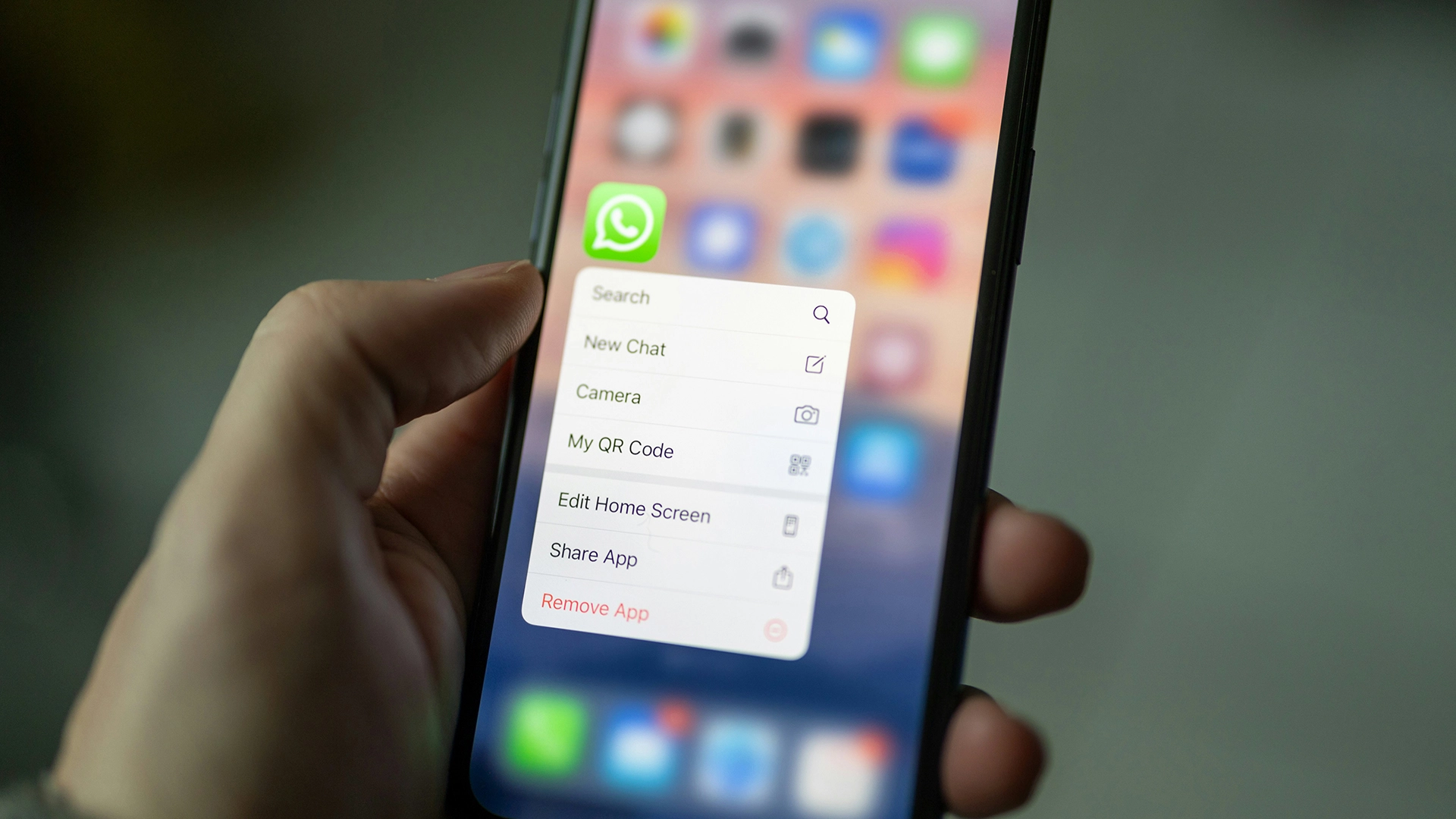 A Meta csevegőrobotja véletlenül megosztja a privát telefonszámot