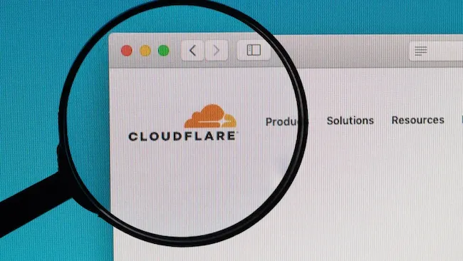 A Cloudflare lehetőv&eacute; teszi a weboldalak sz&aacute;m&aacute;ra, hogy AI robotokat terheljenek a &lsquo;Fizet&eacute;s Crawl-onk&eacute;nt&rsquo; m&oacute;dszerrel